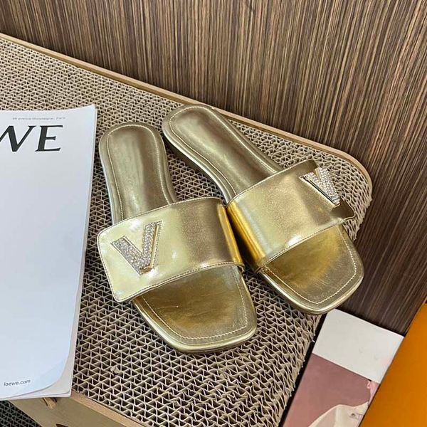 2023 designer rubber slides sandal fashion gear bottoms flip flops slippers striped womens sandals designers loafers sliders, Black
2023 designer rubber slides sandal fashion gear bottoms flip flops slippers striped womens sandals designers loafers sliders, Black