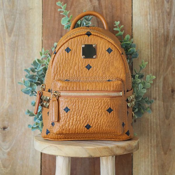 3 sizes womens mc leather backpack mens school bags crossbody back pack rucksack travel mini handbag clutch shoulder designer bag wallet sch
3 sizes womens mc leather backpack mens school bags crossbody back pack rucksack travel mini handbag clutch shoulder designer bag wallet sch