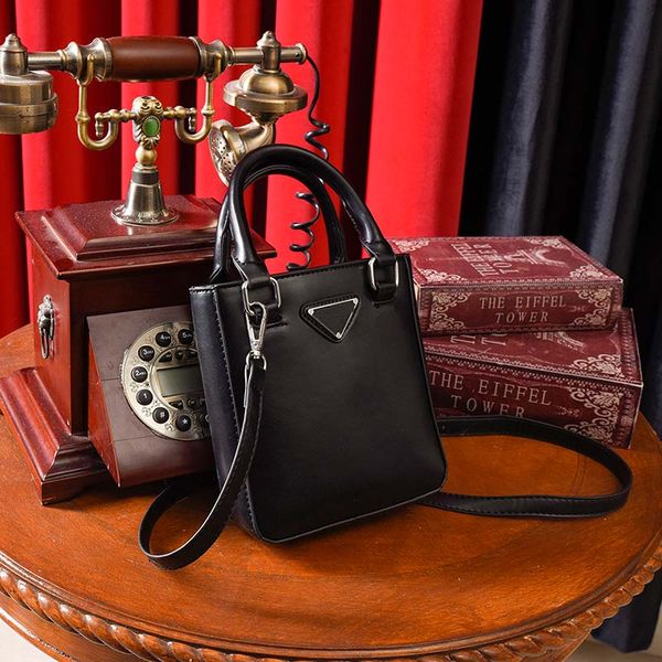 women's bag summer fashion texture wide strap one shoulder versatile messenger bags mini shoulder slung handbag tote
women's bag summer fashion texture wide strap one shoulder versatile messenger bags mini shoulder slung handbag tote