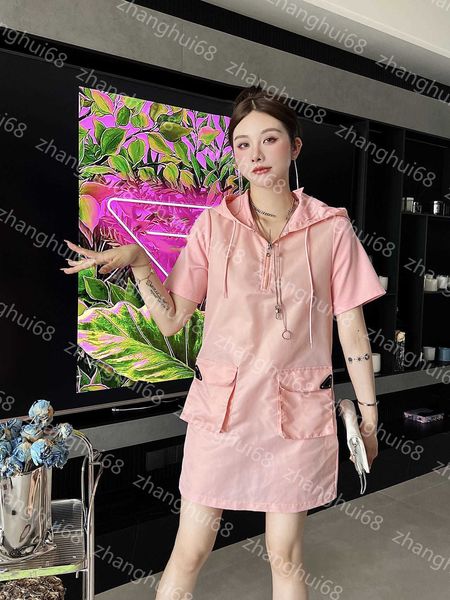 23ss summer dress womens designer clothing women dresses new summer double pocket hooded casual dress womens clothing, Black;gray 
23ss summer dress womens designer clothing women dresses new summer double pocket hooded casual dress womens clothing, Black;gray