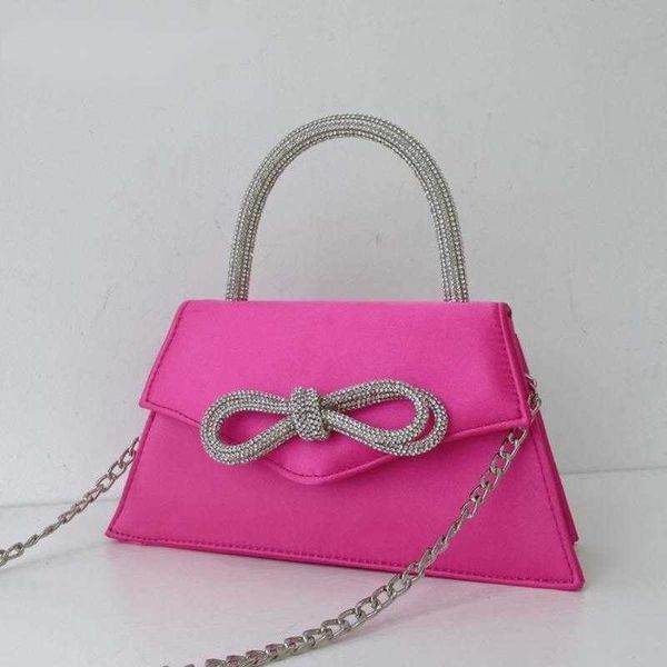 evening bags 2023 new fashion rhinestone bow chain for women portable shopping shoulder messenger handbags 230427
evening bags 2023 new fashion rhinestone bow chain for women portable shopping shoulder messenger handbags 230427