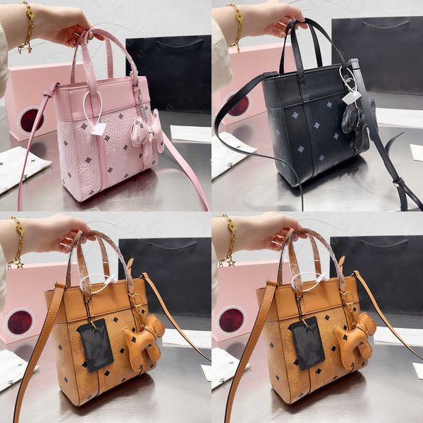 designers women shoulder bags purses designer handbags tote luxury crossbody bag wallet leisure fashion womens totes purse
designers women shoulder bags purses designer handbags tote luxury crossbody bag wallet leisure fashion womens totes purse