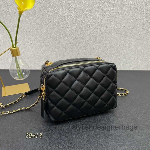shoulder bags small shopping bag women makeup crossbody bags black white calfskin gold-tone metal flap cosmetic beauty chains bags lady shou
shoulder bags small shopping bag women makeup crossbody bags black white calfskin gold-tone metal flap cosmetic beauty chains bags lady shou