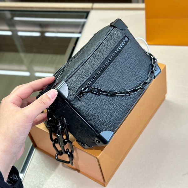 fashion trunk bags claccis vintage shoulderbag suit for men and women luxury large capacity cool style crossbags fashion handbags
fashion trunk bags claccis vintage shoulderbag suit for men and women luxury large capacity cool style crossbags fashion handbags