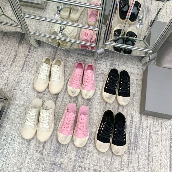 2023 men women paris canvas shoes do old dirty casual sneakers flat mules loafers designer shoes low lace up half slipper slip on slides tra 
2023 men women paris canvas shoes do old dirty casual sneakers flat mules loafers designer shoes low lace up half slipper slip on slides tra