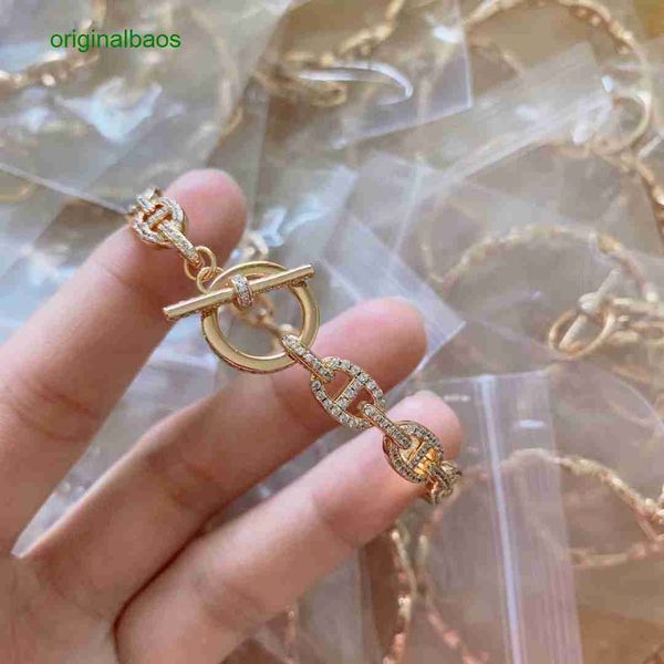 original hemrres designer bracelet hollow out pig nose versatile bracelet fashion style s925 sterling silver plating with diamond, Black
original hemrres designer bracelet hollow out pig nose versatile bracelet fashion style s925 sterling silver plating with diamond, Black