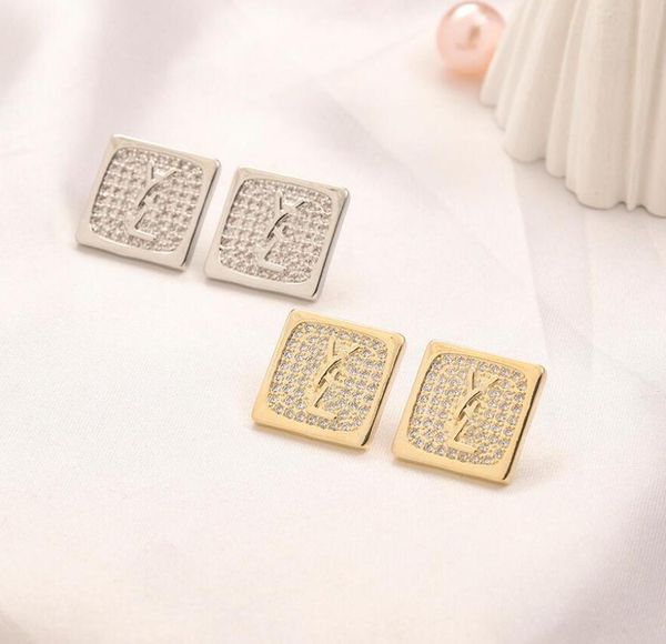 famous women design brand letter stud earrings never fade 18k gold plating stainless steel earring inlaid crystal silver plated ear loop wed, Golden;silver
famous women design brand letter stud earrings never fade 18k gold plating stainless steel earring inlaid crystal silver plated ear loop wed, Golden;silver