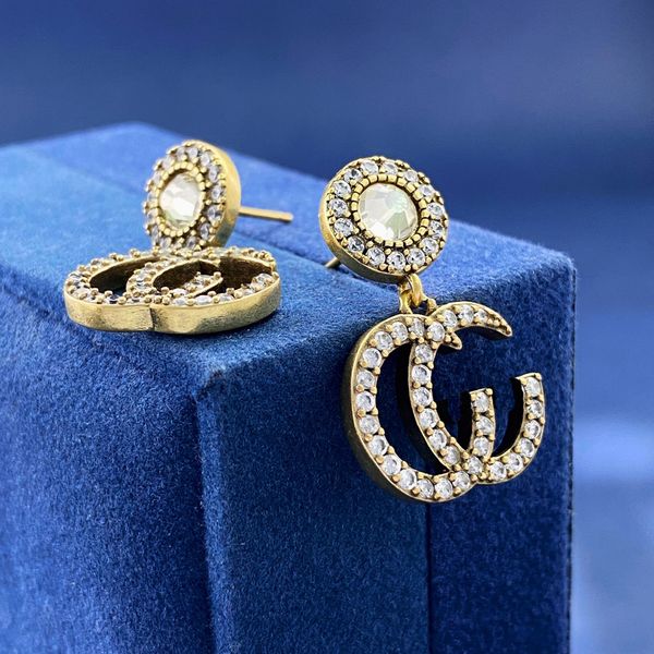 designer earring diamond for women hoop earrings stud letter earrings jewelry with box set valentine day gift engagement, Golden;silver
designer earring diamond for women hoop earrings stud letter earrings jewelry with box set valentine day gift engagement, Golden;silver