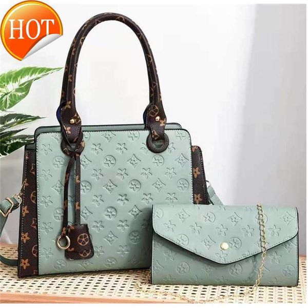 totes bags wholesale 2341k women luxurys designers crossbody handbags womens purses shoulder shopping bagh
totes bags wholesale 2341k women luxurys designers crossbody handbags womens purses shoulder shopping bagh