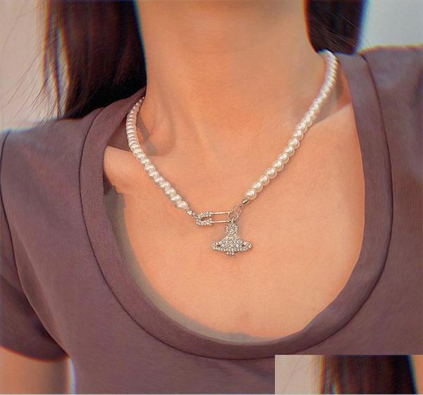 pendant necklaces 2022 new product flash diamond pearl orbit necklace ladies rhinestone satellite planet gift drop de1323576, Silver
pendant necklaces 2022 new product flash diamond pearl orbit necklace ladies rhinestone satellite planet gift drop de1323576, Silver