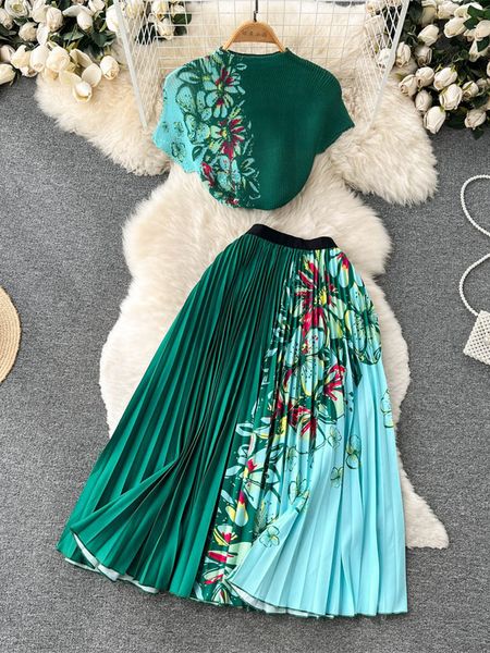 two piece dress autumn runway fashion pleated floral print two piece set women raglan sleeve stretch tshirt ong skirt suits female outfits 2, White
two piece dress autumn runway fashion pleated floral print two piece set women raglan sleeve stretch tshirt ong skirt suits female outfits 2, White