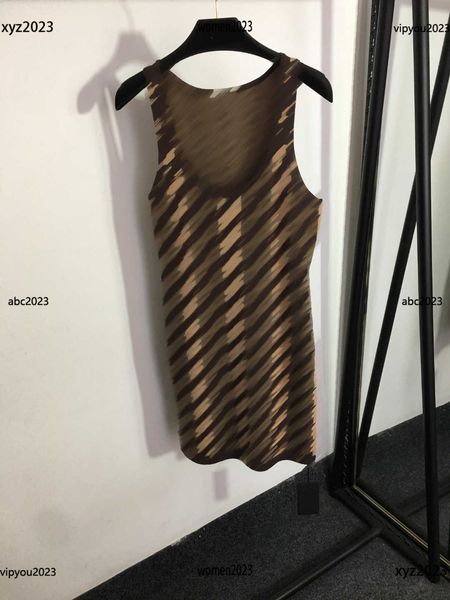 woman designer dress knitted tank dress size s-l letter pattern decoration skirts new arrival may09, Black;gray
woman designer dress knitted tank dress size s-l letter pattern decoration skirts new arrival may09, Black;gray