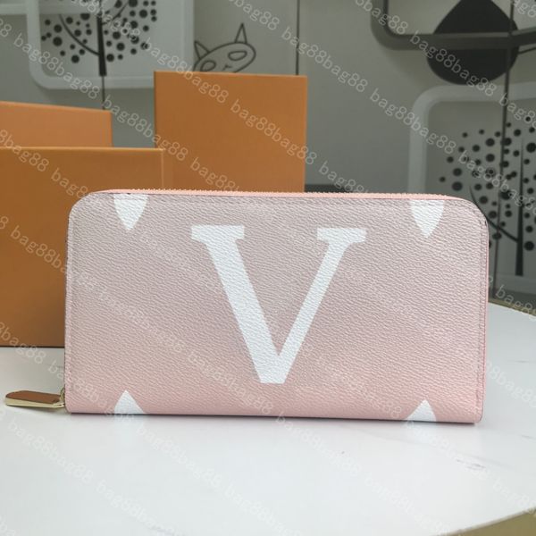 designer wallet new women wallet zipper bag has internal compartments and ample space for storing cards, banknotes, and change, Red;black
designer wallet new women wallet zipper bag has internal compartments and ample space for storing cards, banknotes, and change, Red;black