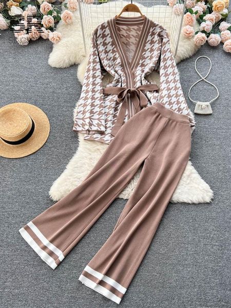 pants singreiny plaid autumn women two piece suits fashion long sleeve v neck belt wide leg long pants casual warm sweater sets, White
pants singreiny plaid autumn women two piece suits fashion long sleeve v neck belt wide leg long pants casual warm sweater sets, White