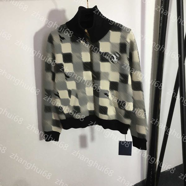 23ss womens designer clothing womens knits coat chest offset logo letter color bump plaid stand collar long sleeve knitted cardigan zipper c, White
23ss womens designer clothing womens knits coat chest offset logo letter color bump plaid stand collar long sleeve knitted cardigan zipper c, White