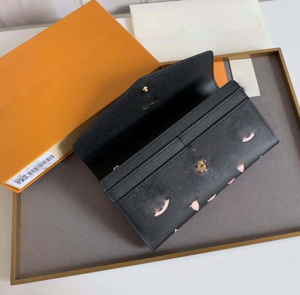 8 colors mens brand wallet 2024 men's leather with wallets for men purse wallet men wallet with original box dust bag, Red;black
8 colors mens brand wallet 2024 men's leather with wallets for men purse wallet men wallet with original box dust bag, Red;black