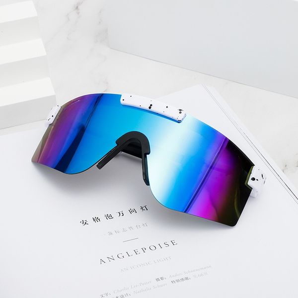 2023 vibrant cycling sunglasses for men women designer fashion polarized half-frame design uv protection sports eyewear for outdoor activiti, White;black
2023 vibrant cycling sunglasses for men women designer fashion polarized half-frame design uv protection sports eyewear for outdoor activiti, White;black