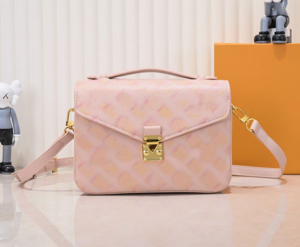 designer shoulder bag luxury women handbags pochette totes quality embossed gradient flowers letters empreinte message bags ladies fashion c
designer shoulder bag luxury women handbags pochette totes quality embossed gradient flowers letters empreinte message bags ladies fashion c
