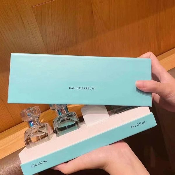 luxury refillable glass bottles 30ml transparent square perfume empty glass bottle gift box ing
luxury refillable glass bottles 30ml transparent square perfume empty glass bottle gift box ing