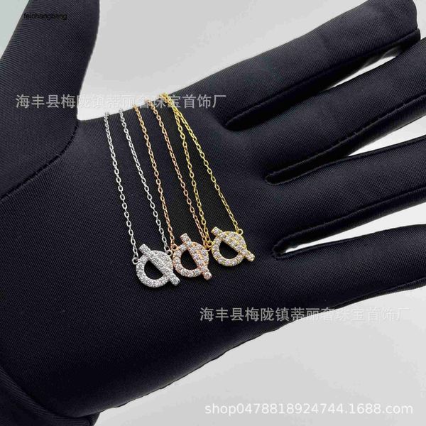 h ermes designer necklace v gold high version h letter small q pig nose female plated 18k rose full diamond circle pendant collar chain, Black
h ermes designer necklace v gold high version h letter small q pig nose female plated 18k rose full diamond circle pendant collar chain, Black