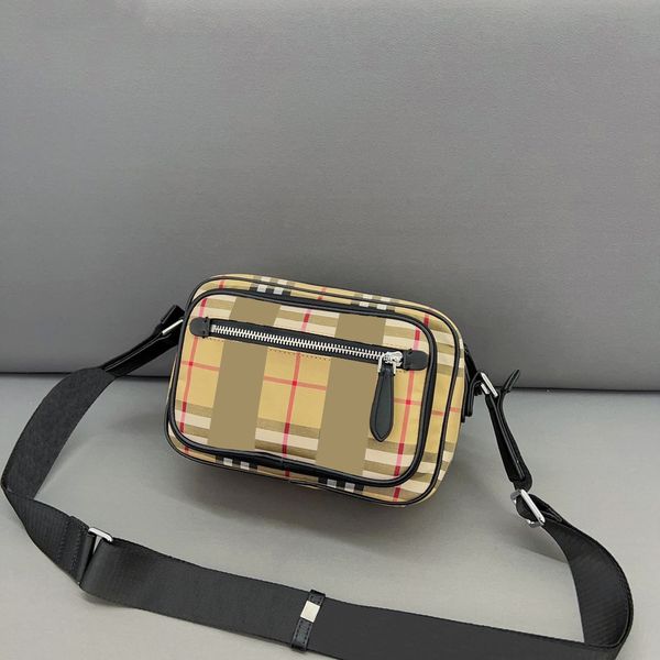 2023 new shoulder bag white luxury designer handbag chain bag adjustable shoulder strap canvas stripe camera bag 03
2023 new shoulder bag white luxury designer handbag chain bag adjustable shoulder strap canvas stripe camera bag 03