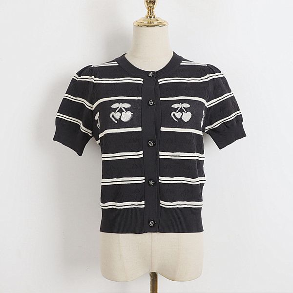 426 2023 runway summer brand same style sweater short sleeve cardigan crew neck black white fashion clothes womens dl, White;black
426 2023 runway summer brand same style sweater short sleeve cardigan crew neck black white fashion clothes womens dl, White;black