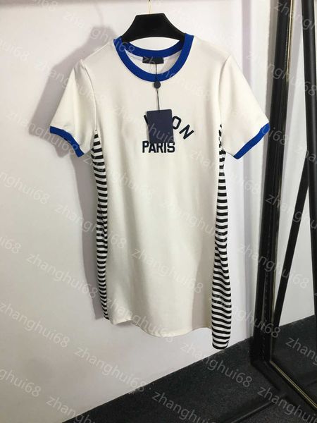 23ss womens designer clothing women dresses summer dress embroidered monogram side striped print short-sleeved dress on the chest womens clo, Black;gray
23ss womens designer clothing women dresses summer dress embroidered monogram side striped print short-sleeved dress on the chest womens clo, Black;gray