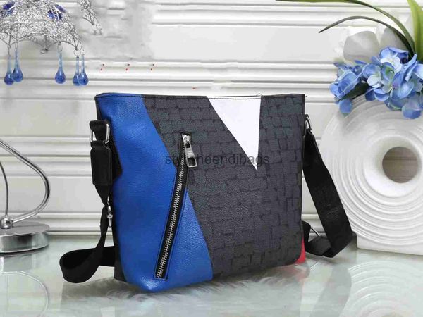 stylisheendibags designer bag men shoulder bags district messenger bag messenger handbag handbags purse canvas fashion man crossbody purses
stylisheendibags designer bag men shoulder bags district messenger bag messenger handbag handbags purse canvas fashion man crossbody purses