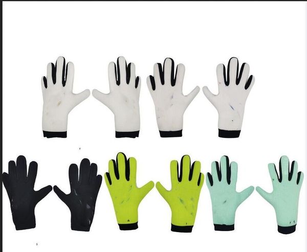 new goalkeeper falcon gloves competition training wear-resistant men's professional super sticky ball goalkeeper equips with a slip-res, Black
new goalkeeper falcon gloves competition training wear-resistant men's professional super sticky ball goalkeeper equips with a slip-res, Black