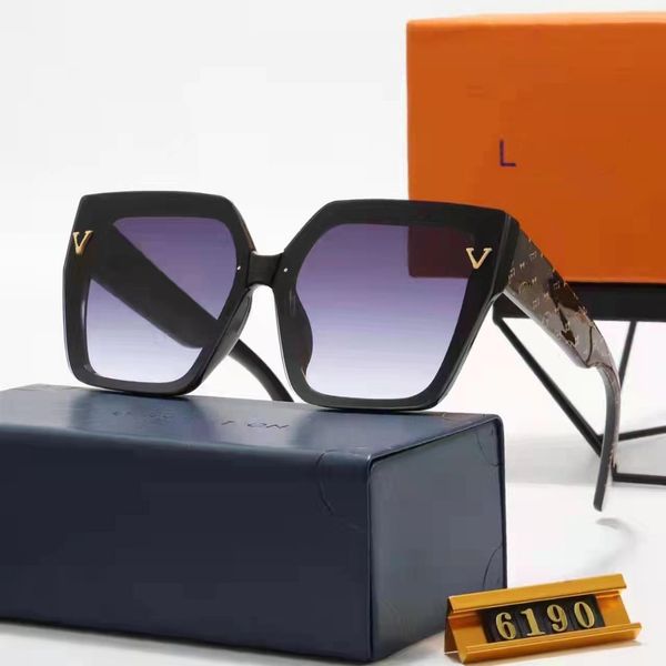 2023 designer luxury sunglasses womens mens adumbral goggle senior eyewear for women eyeglasses frame vintage metal sun glasses with box 619, White;black
2023 designer luxury sunglasses womens mens adumbral goggle senior eyewear for women eyeglasses frame vintage metal sun glasses with box 619, White;black