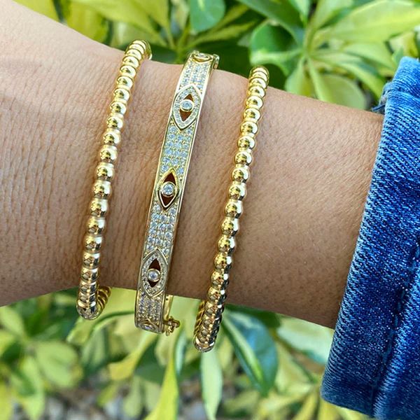 charm bracelets gold plated micro pave clear cz turkish lucky bangle bracelet iced out bling full luxury bangles wholesale for men 230511, Golden;silver
charm bracelets gold plated micro pave clear cz turkish lucky bangle bracelet iced out bling full luxury bangles wholesale for men 230511, Golden;silver