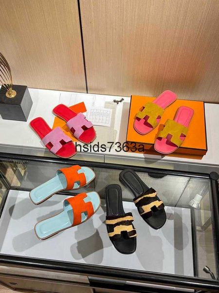 2023 women oasis slippers oran sandals h calfskin insole rubber sole indoor casual sandal summer designer luxury fashion ladies beach flat f, Black
2023 women oasis slippers oran sandals h calfskin insole rubber sole indoor casual sandal summer designer luxury fashion ladies beach flat f, Black