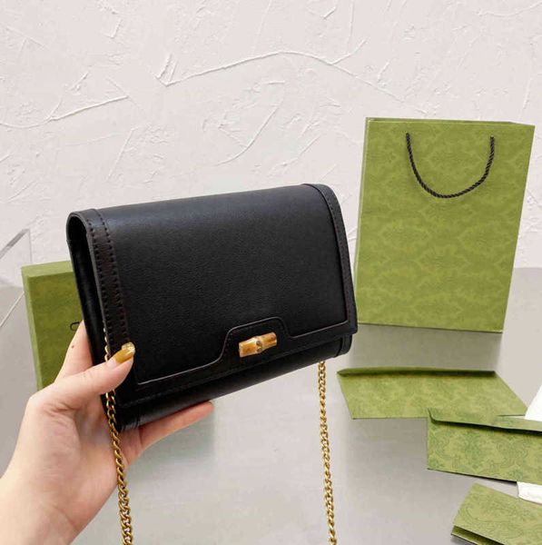 women shoulder bags luxurys designers bags 2023 handbag cowhide genuine leather texture g bag messenger ladies travel handbags credit card
women shoulder bags luxurys designers bags 2023 handbag cowhide genuine leather texture g bag messenger ladies travel handbags credit card