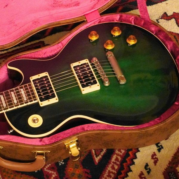 custom shop slash anaconda burst pau electric guitar 6 strings factory new 
custom shop slash anaconda burst pau electric guitar 6 strings factory new