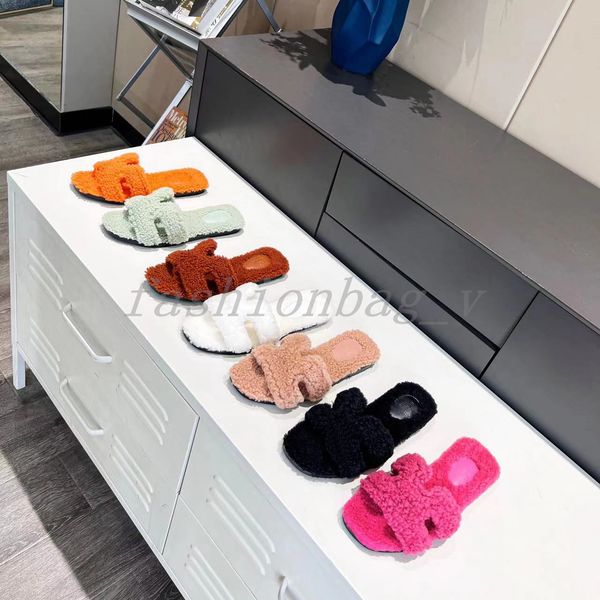designers slippers women woolskin sheepskin slides winter plush fur slide classic casual sandals rubber sole flat slipper, Black
designers slippers women woolskin sheepskin slides winter plush fur slide classic casual sandals rubber sole flat slipper, Black