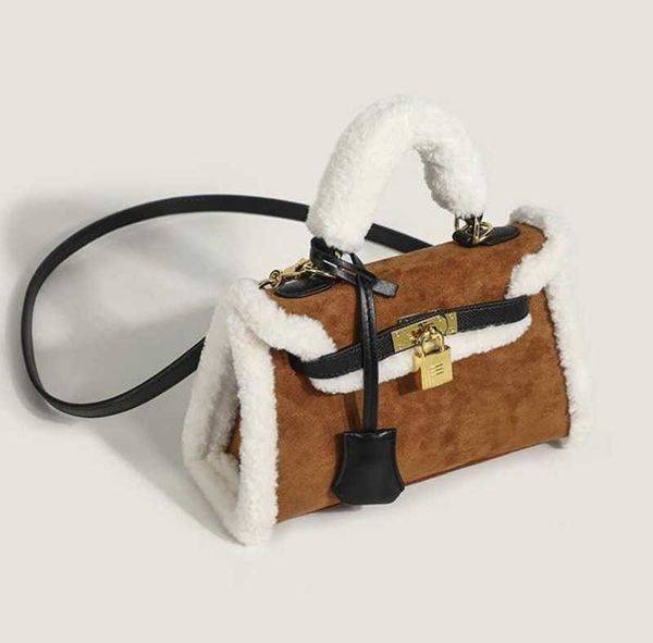 designer bag tote bag handbag h ermes crossbody bag shoulder bags true lamb hair for women winter new high grade suede bag plush bag tide sv
designer bag tote bag handbag h ermes crossbody bag shoulder bags true lamb hair for women winter new high grade suede bag plush bag tide sv