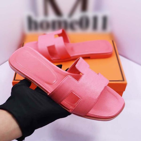 sandal luxury designer leather sandals summer flat shoes fashion beach women slippers slides flip flops slipper, Black
sandal luxury designer leather sandals summer flat shoes fashion beach women slippers slides flip flops slipper, Black