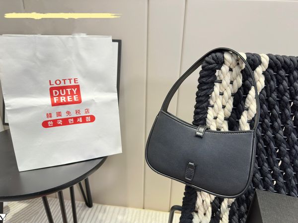 2023 famous designer new underarm bag female summer senior sense french niche one shoulder portable retro baguette bag, Blue;pink
2023 famous designer new underarm bag female summer senior sense french niche one shoulder portable retro baguette bag, Blue;pink