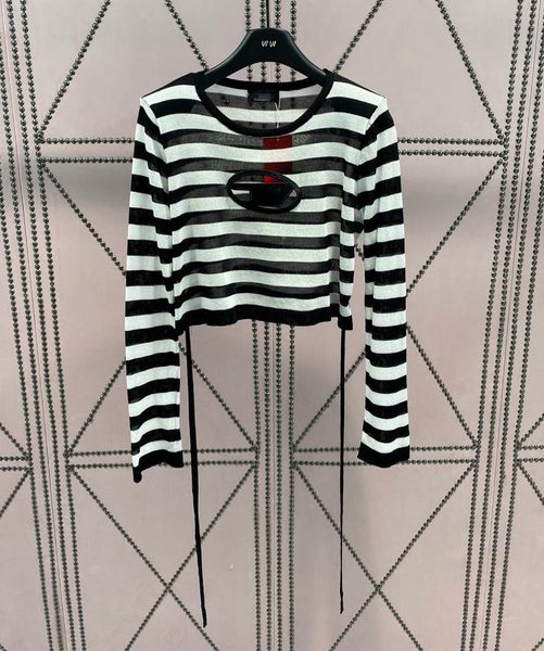 fashion designer women's knits red with hollow front letter embroidery loose comfortable personality trendy, White
fashion designer women's knits red with hollow front letter embroidery loose comfortable personality trendy, White