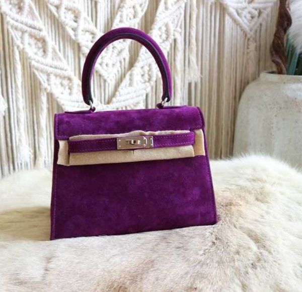 designer bag tote bag handbag h ermes crossbody bag shoulder bags family pure handmade wax thread bag with big ears 20cm original suede sea
designer bag tote bag handbag h ermes crossbody bag shoulder bags family pure handmade wax thread bag with big ears 20cm original suede sea