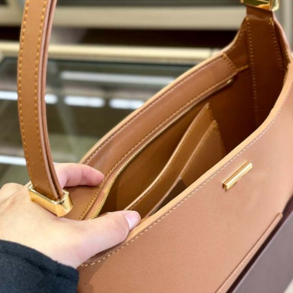 aaaaaa chain shoulder bag messenger handbag style handbags fashion cross body bags shoulder women luxury designer bags luxury crossbody chai
aaaaaa chain shoulder bag messenger handbag style handbags fashion cross body bags shoulder women luxury designer bags luxury crossbody chai