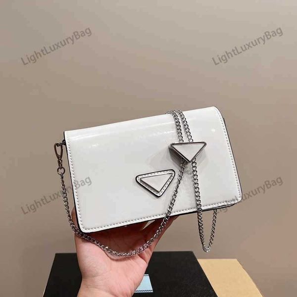 brand triangle shoulder bag crossbody designer bags women simple vintage leather messenger bags lady purse
brand triangle shoulder bag crossbody designer bags women simple vintage leather messenger bags lady purse