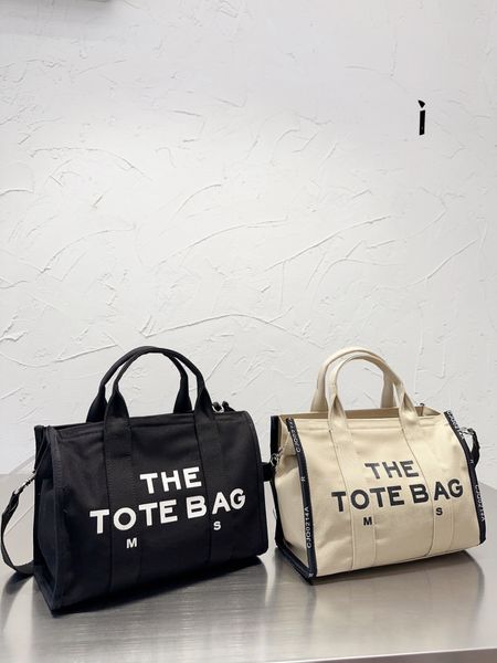 p165 2023 new tote bag commuter bag fashion jacquard canvas handbag medium 33 26cm travel bag, outdoor sports bag
p165 2023 new tote bag commuter bag fashion jacquard canvas handbag medium 33 26cm travel bag, outdoor sports bag