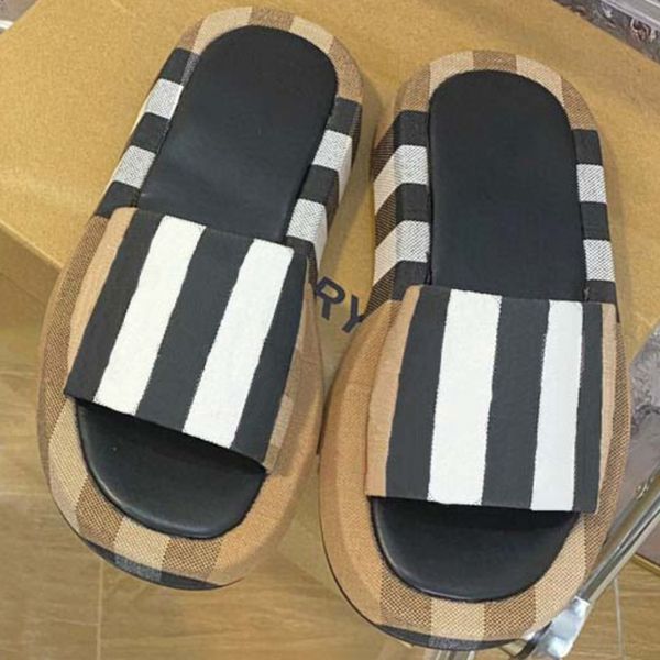 sandal slipper internet celebrity burst solid color flat heels leisure thickened outside wear stepping on poop feeling increased 5 cm cake s, Black
sandal slipper internet celebrity burst solid color flat heels leisure thickened outside wear stepping on poop feeling increased 5 cm cake s, Black