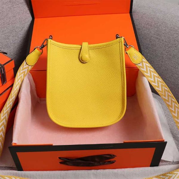 women's bucket bag luxury design handbag calfskin h crossbody leather mini purse handbags for women 2023 designer luxury
women's bucket bag luxury design handbag calfskin h crossbody leather mini purse handbags for women 2023 designer luxury