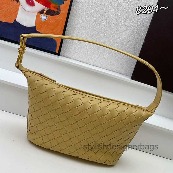 shoulder bags hobo knot underarm bag handwoven women shoulder bags genuine leather designer tote purse cowhide fashion woven handbag 8294
shoulder bags hobo knot underarm bag handwoven women shoulder bags genuine leather designer tote purse cowhide fashion woven handbag 8294