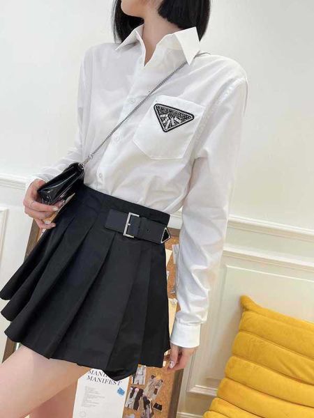 women's blouses & shirts designer 23 early spring new fashion classic embroidery sticker triangle diamond simple versatile shirt 14t1, White
women's blouses & shirts designer 23 early spring new fashion classic embroidery sticker triangle diamond simple versatile shirt 14t1, White