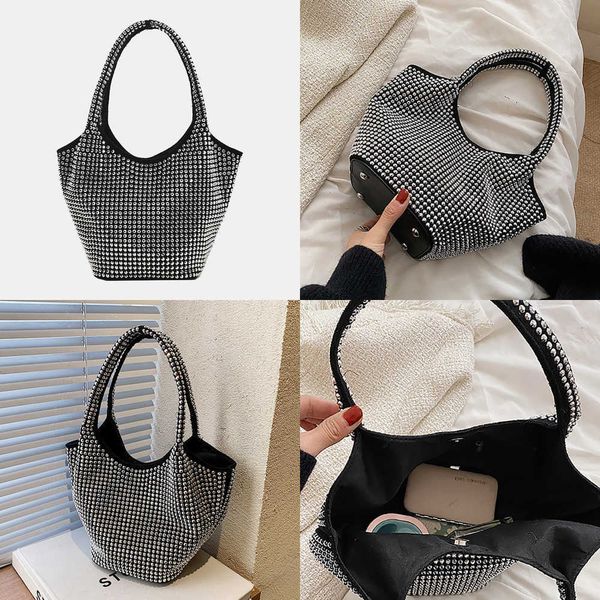nxy fashion rhinestone shoulder bags for women large caapcity handbag totes female pu leather underarm bag big shopping pack 230424
nxy fashion rhinestone shoulder bags for women large caapcity handbag totes female pu leather underarm bag big shopping pack 230424