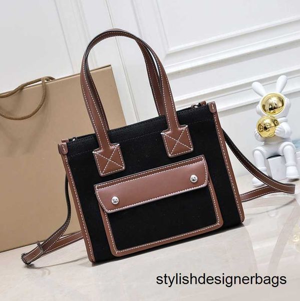 totes small freya totes horseferry print bag fashion two-tone canvas leather shoulder tote women shopping bags vintage shoulder crossbody pu
totes small freya totes horseferry print bag fashion two-tone canvas leather shoulder tote women shopping bags vintage shoulder crossbody pu