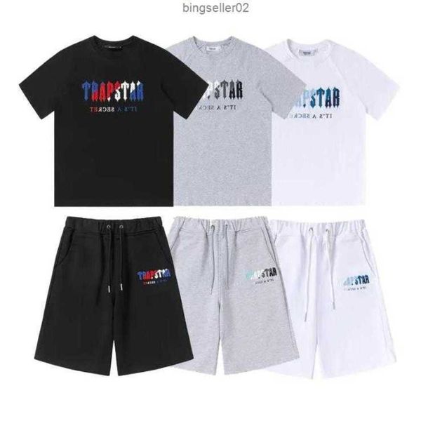 mens t-shirts trapstar t designer shirts short sleeve tee sportpant pant print letter luxury sports fashion cotton cord eum, Gray
mens t-shirts trapstar t designer shirts short sleeve tee sportpant pant print letter luxury sports fashion cotton cord eum, Gray